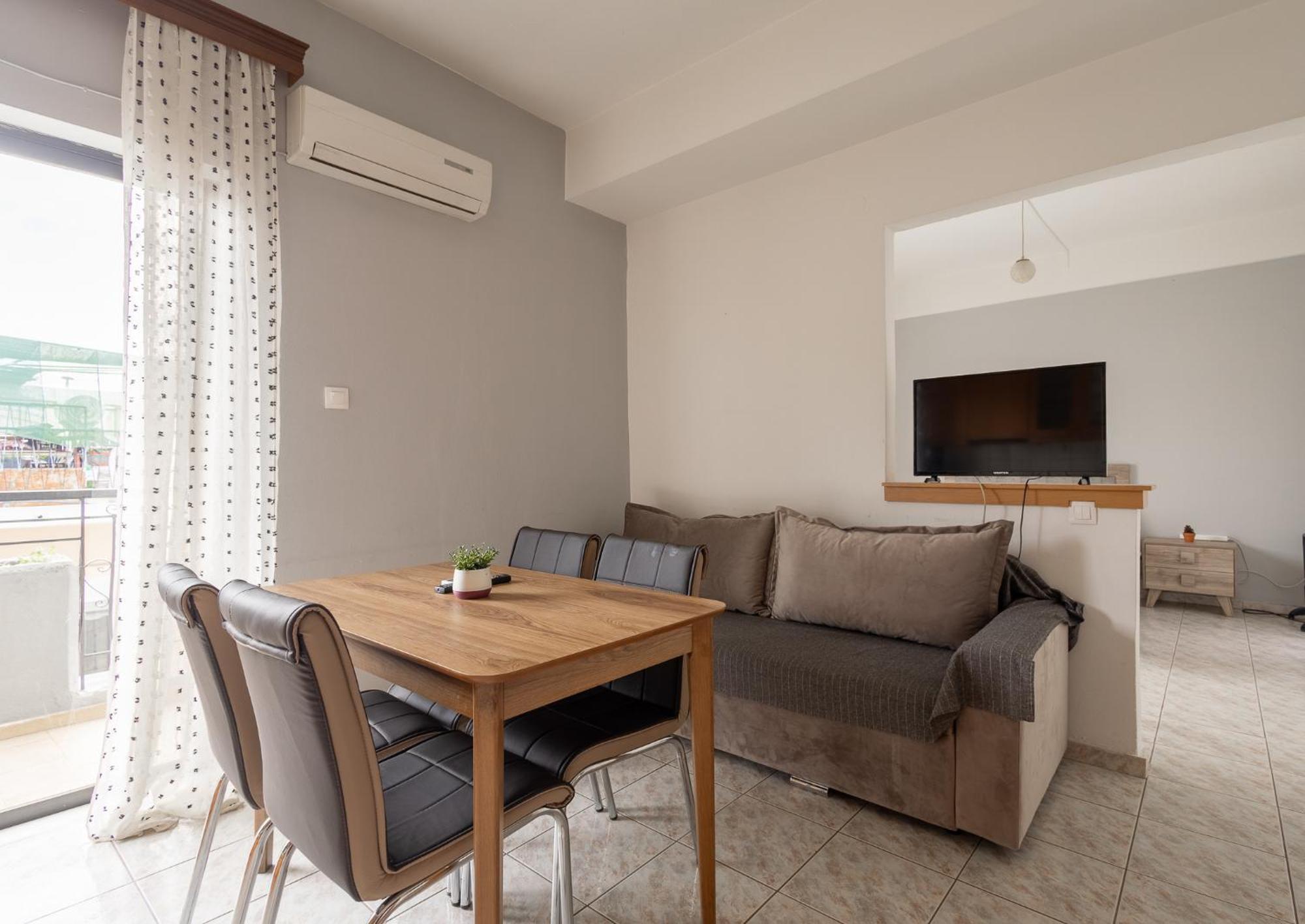 Special Apartment Larissa Exterior photo
